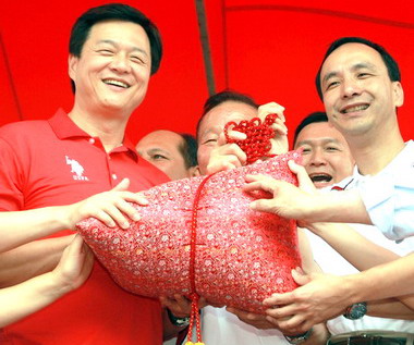 議長盃龍舟錦標賽今碧潭揭開序幕(圖)