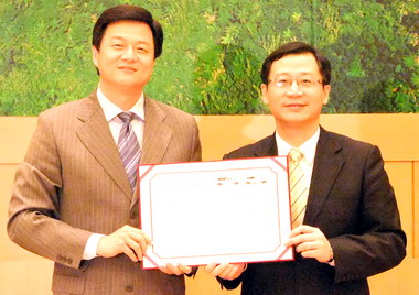 北縣 桃園簽署兩縣復康巴士互惠合作(圖)