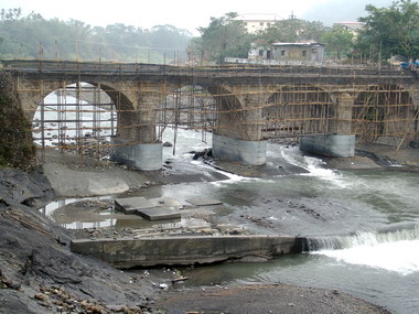 古蹟北港溪石橋災害復建(圖)