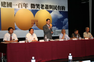 建國百年慶典籌畫 蕭萬長南下聽取地方意見(圖)