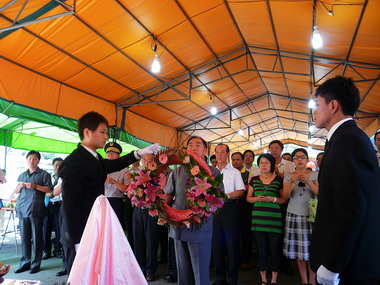 張通榮主持99年慎終追遠秋祭大典(圖)