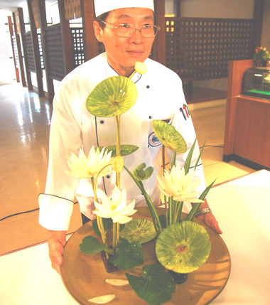 弘光科大餐旅系教授為台北花博獻藝(圖)
