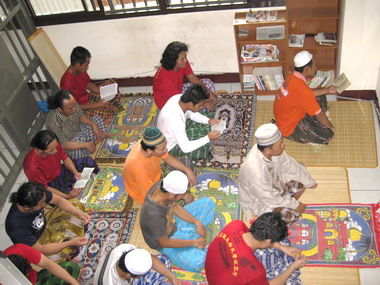 回教齋戒月南投收容所隨俗改供消夜(圖)