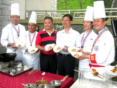 魚池鄉民主廚獲世界金廚爭霸賽金獎(圖)