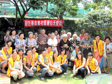 蓋土角厝打造老年溫馨家園(圖)
