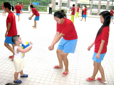 越南女子婚外情產子母子被迫分離(圖)