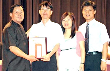 苗縣國中小校長會議 劉政鴻：加強品德教育(圖)