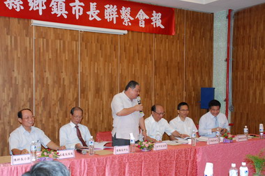 臺中縣各鄉鎮市長聯繫座談會(圖)