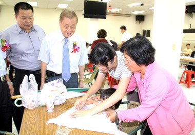 梧棲漁港魚季熱鬧登場(圖)