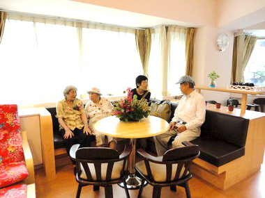 台中市第一家失智老人專屬的日間照顧中心(圖)