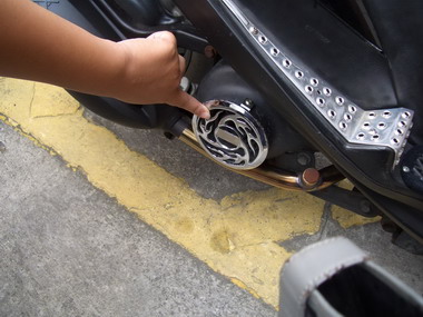 少年竊車改裝被逮很後悔(圖)