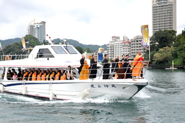 日月潭辦超薦度亡平安祈福大法會(圖)