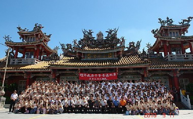 大斗六區成年禮 青年學子「轉大人」(圖)