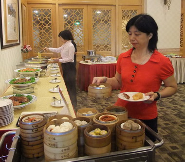 福華推中式下午茶(圖)