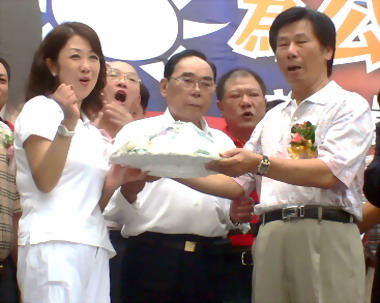中市議員候選人魏雲菱競選總部成立(圖)