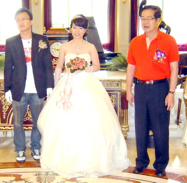 南投溪頭辦理集團結婚(圖)