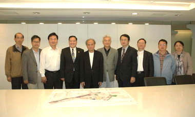 許明財今拜會建築大師李祖原(圖)