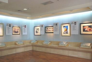 認識台中縣美術家資料展(圖)