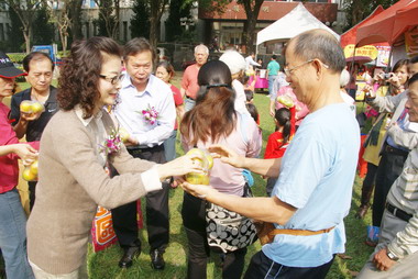 南投辦台灣精緻農業農特產品展售(圖)