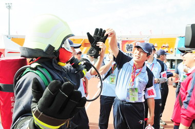 全國義消大賽苗縣亞軍(圖)