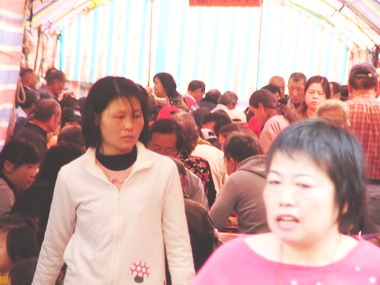 中縣清水南海岩建醮活動展開(圖)