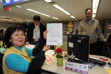 朱立倫市長走訪各機關 為員工加油打氣(圖)