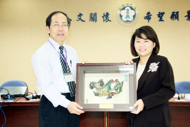 嘉市替代役甄訓全國第一 黃敏惠：再接再厲(圖)