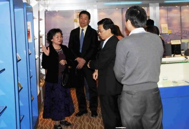 日商高爾參觀經濟部加工處高雄園區(圖)