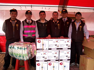 台中後備憲兵荷松協會梧棲分會發揮愛心(圖)