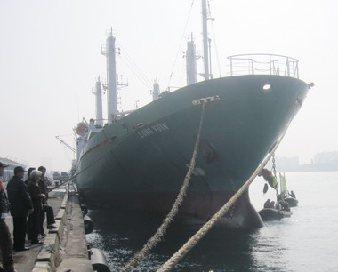 港務局：隆運輪合法非運搬漁船(圖)