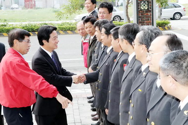 賴清德視察消防局業務(圖)