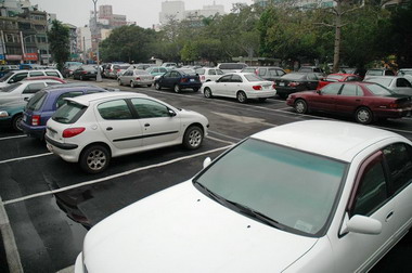 通過推動林森路立體停車場BOT案(圖)