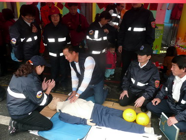 水里消防宣導(圖)