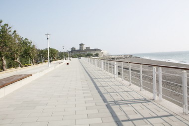 高雄市府打除旗津公園水泥 重現海岸景觀(圖)