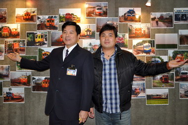 鐵道藝術村程俊傑─建國百年火車攝影展(圖)