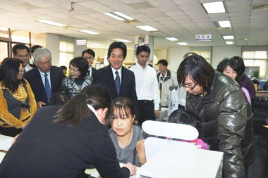 大台南後壁區公所成立就業服務台(圖)