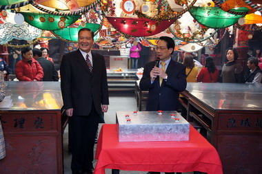 「玉兔迎春、慶元宵」花燈藝術展(圖)