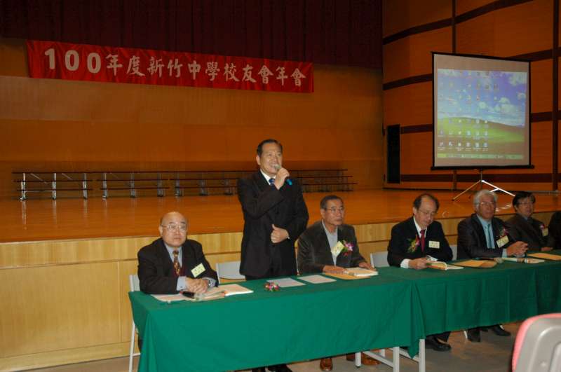 新竹中學校友會 校友齊聚話當年(圖)