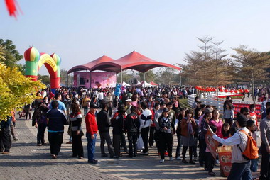 花在彰化溪州公園入園人數突破30萬人(圖)