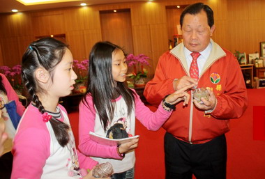 防除小花蔓澤蘭 福星學子榮獲環保金質獎(圖)