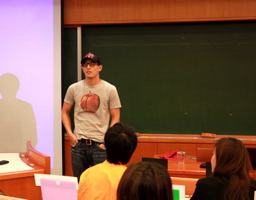 蔣友柏應聘到亞洲大學教學(圖)