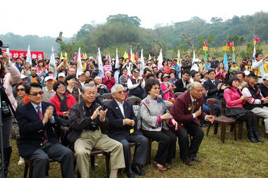 扶輪社號召千人植萬樹 攜手美化家園(圖)