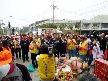 白沙屯媽祖首次駐駕虎尾警客厝派出所(圖)
