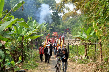 蘭潭里百年土地公古禮娶親(圖)