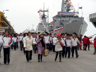 海軍敦睦支隊到訪台中港並開放參觀(圖)