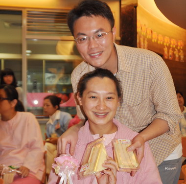 嘉市歡慶婦女節(圖)