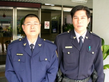 遭毒蛇咬傷警協助民救回一命(圖)