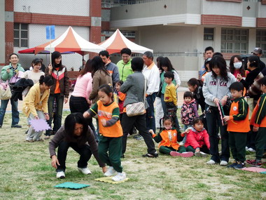 屏東辦園遊會暨親子趣味競賽(圖)