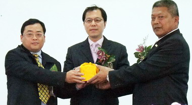 嘉縣大埔鄉補選鄉長黃國明宣誓就職(圖)