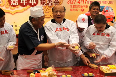 台中百年糕餅嘉年華玉月三日登場(圖)